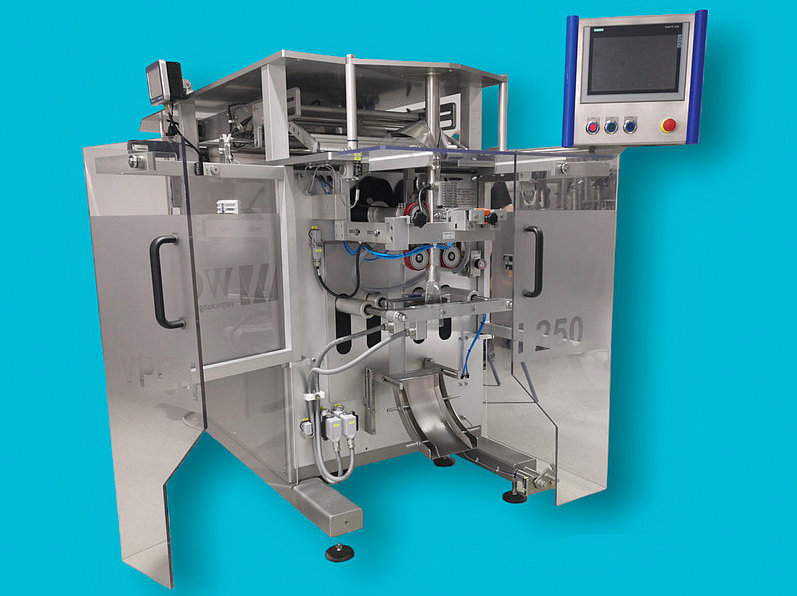 SCHMERSAL AND WOLF PRESENT NEW TUBULAR BAG MACHINE AT HANNOVER MESSE 2023